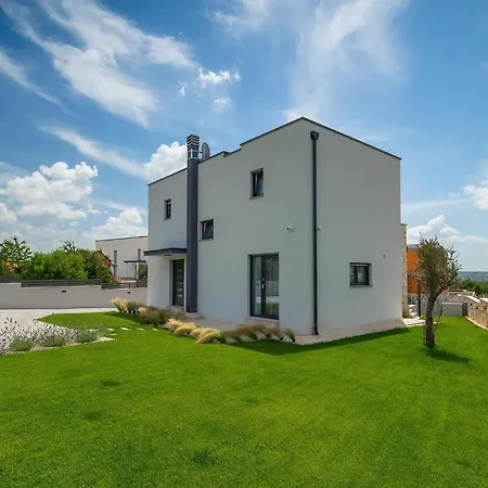 Anamarija Дом отдыха Пореч